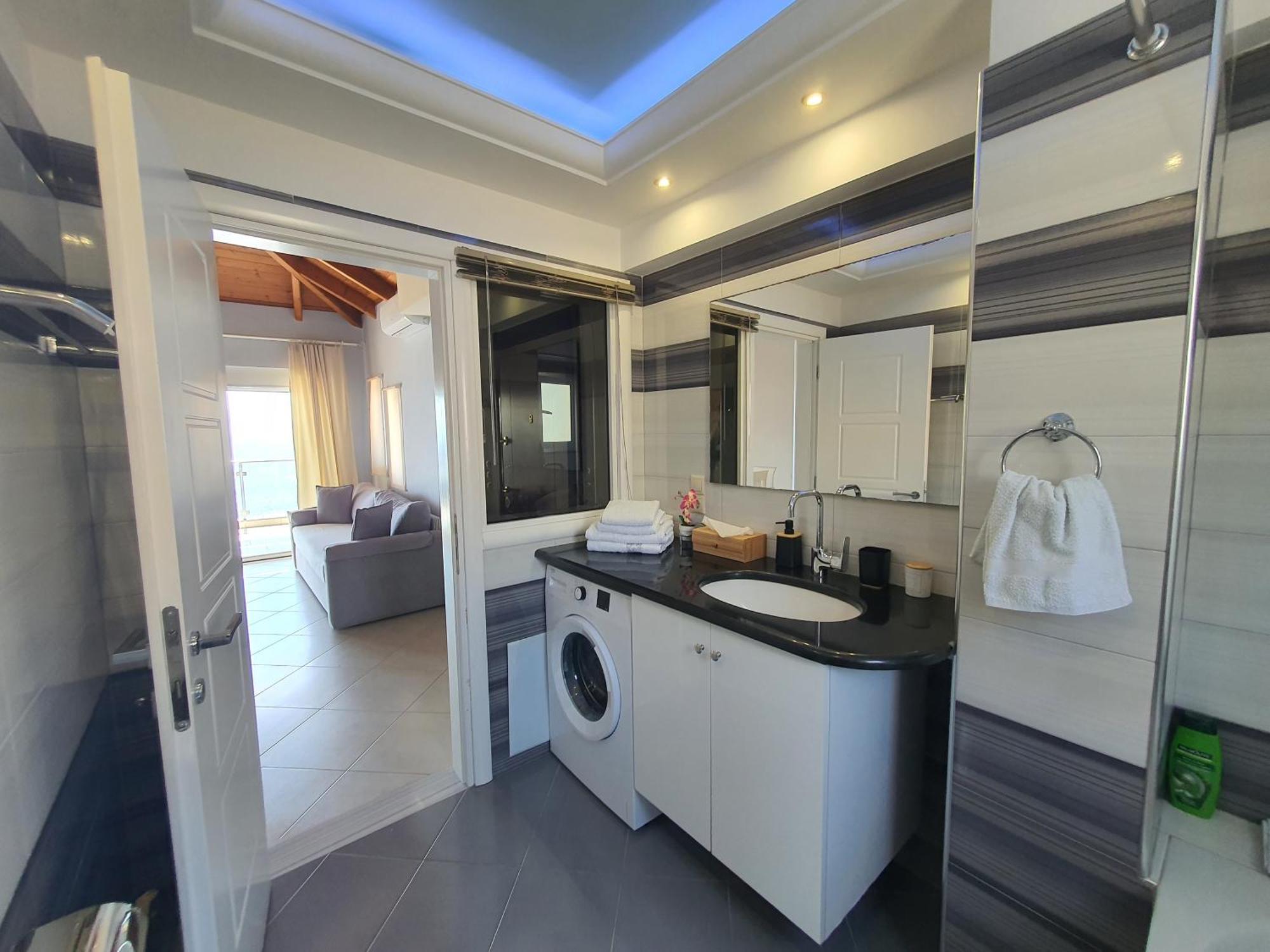 Anna Apartments ซารานเดอ ภายนอก รูปภาพ